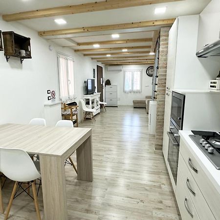 Apartmán Bomboniera Comacchio Exteriér fotografie